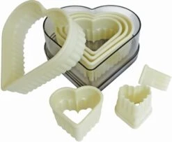 1 X SCHNEIDER Ausstechersatz Herz, Gezackt 7-teilig 0